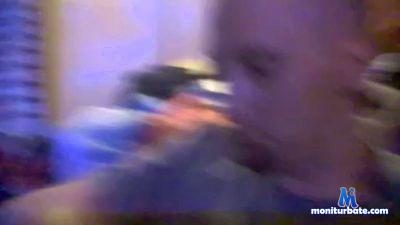 kingnqween69 cam4 straight performer from United States of America  