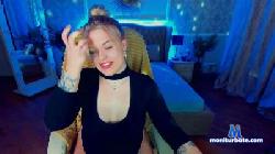 LoraFlinstone cam4 live cam performer profile