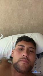 leoleon2323 cam4 livecam show performer room profile