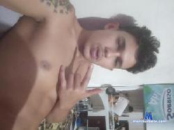 guimonteiro2303 cam4 live cam performer profile