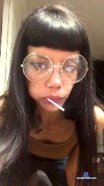 xt0uxs23x cam4 livecam show performer room profile