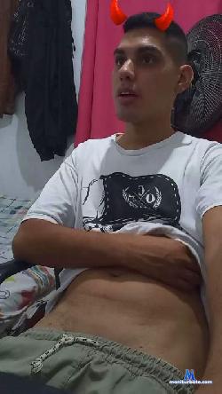 keivncarranza3 cam4 live cam performer profile