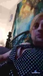 Savannahwes cam4 livecam show performer room profile
