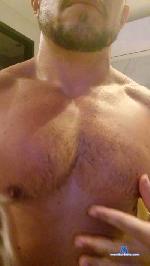 man08hot cam4 livecam show performer room profile