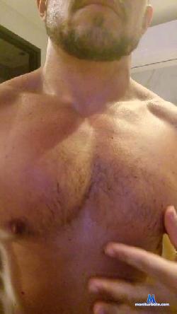 man08hot cam4 live cam performer profile