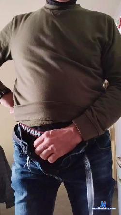 Maturinontroppo cam4 live cam performer profile