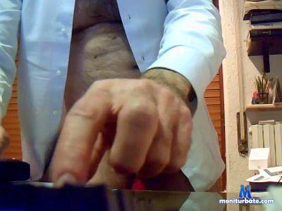 Gondorb cam4 bisexual performer from Republic of Italy  