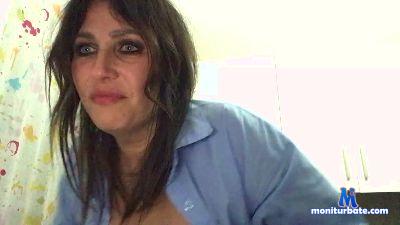Azzurra84_ cam4 straight performer from Republic of Italy  
