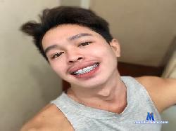 youngStudcumss cam4 live cam performer profile