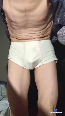 Zurone cam4 live cam performer profile