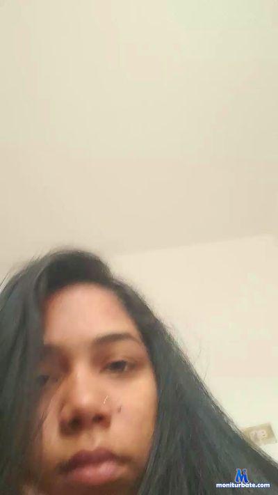 onfire19 cam4 bicurious performer from Republic of Colombia  