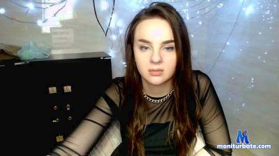 4ELOVEK cam4 bicurious performer from Russian Federation  
