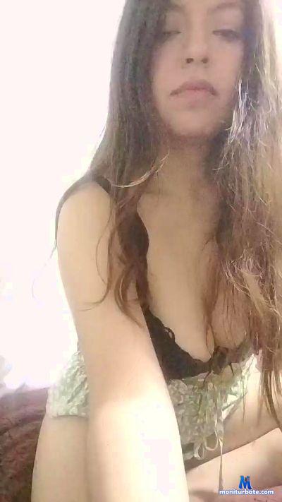 KatyL cam4 bicurious performer from Republic of Chile  