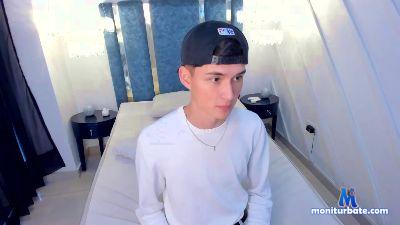 Alan_Teen cam4 bisexual performer from Republic of Colombia feet ass schoolgirl masturbation oil amateur 