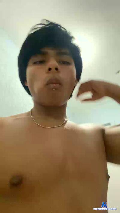 Nevisg cam4 straight performer from United Mexican States  