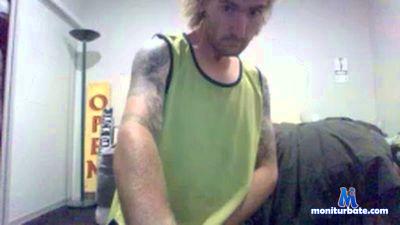 crashtest cam4 bicurious performer from New Zealand  