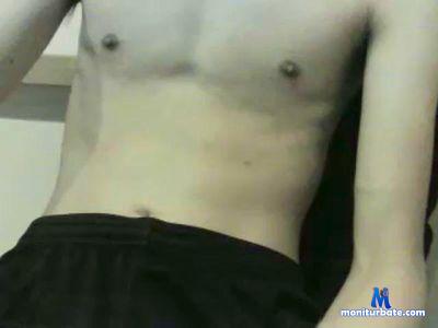nic3_fun cam4 gay performer from Republic of Singapore  