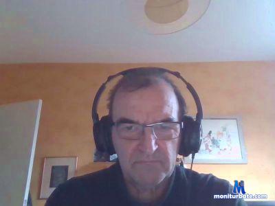 refilou cam4 straight performer from French Republic  