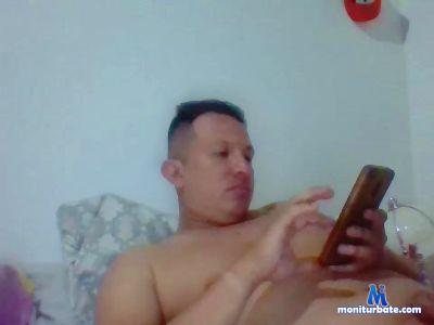 camilo2902 cam4 straight performer from Republic of Colombia  