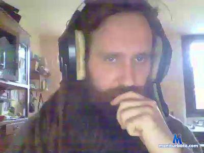 4plAlongtime cam4 bicurious performer from Republic of Italy  