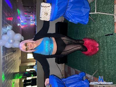 RealHomewrecker cam4 straight performer from United States of America joi sph pawg C2C femdom feet amateur 