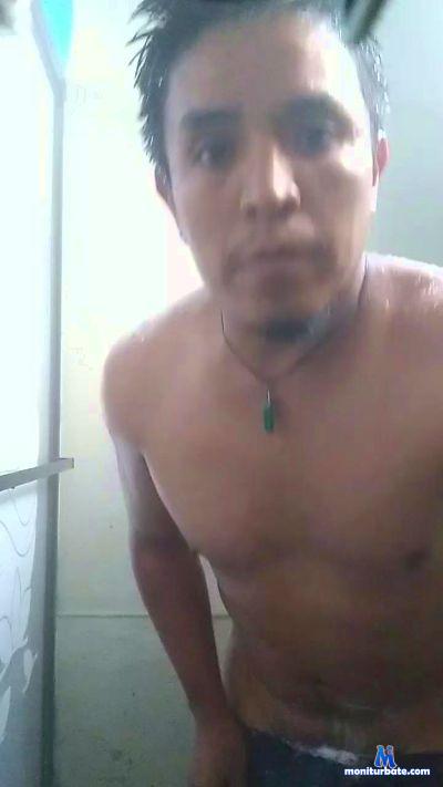 krlitostaz cam4 straight performer from Republic of Ecuador  