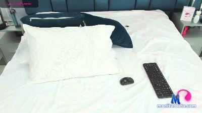 Lagodeuse cam4 bicurious performer from French Republic anal pussy spinthewheel squirt livetouch blowjob orgasme 