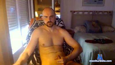 chicocambig cam4 bicurious performer from Kingdom of Spain cruising public 
