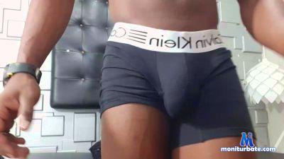 Lil_starxxx23 cam4 straight performer from Republic of Colombia  
