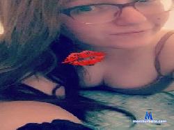 BubblegumBrooke cam4 live cam performer profile