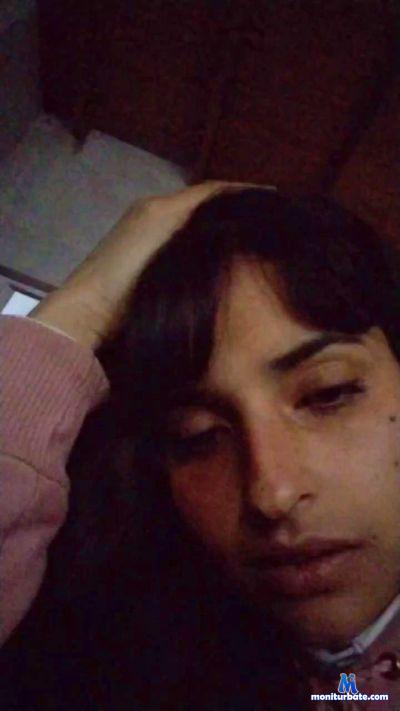 Lucy_420 cam4 unknown performer from Argentine Republic  