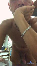ibra220 cam4 livecam show performer room profile