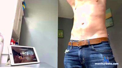 gettinnaked123 cam4 straight performer from United States of America  