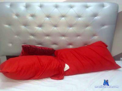 nicolette_grant cam4 straight performer from Republic of Colombia new tattoo bigass latina curvy 