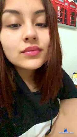 Sukiiia cam4 live cam performer profile