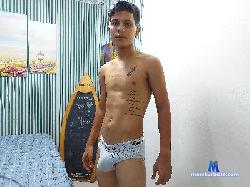 Stand_Hot9i cam4 live cam performer profile
