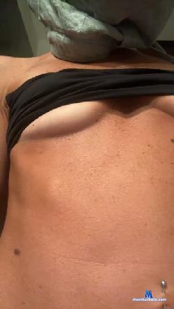 Jessy2527 cam4 live cam performer profile