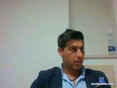 handreas35 cam4 straight performer from Republic of Italy  