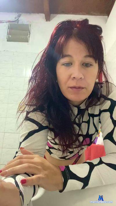colorada8 cam4 bicurious performer from Argentine Republic  
