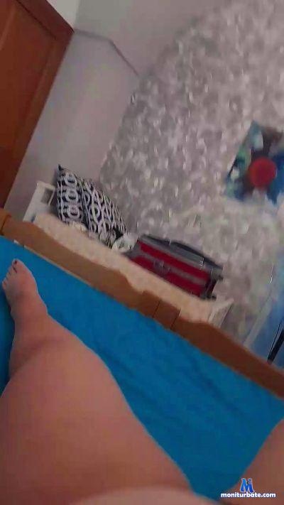monellana cam4 unknown performer from Republic of Italy  