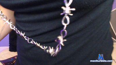 BlackWidow_w cam4 straight performer from Republic of Italy spanking armpits masturbation C2C femdom bdsm cute 