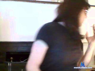 ello09 cam4 bisexual performer from Republic of Italy  