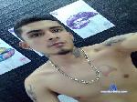 jhonnyboyslatin cam4 livecam show performer room profile