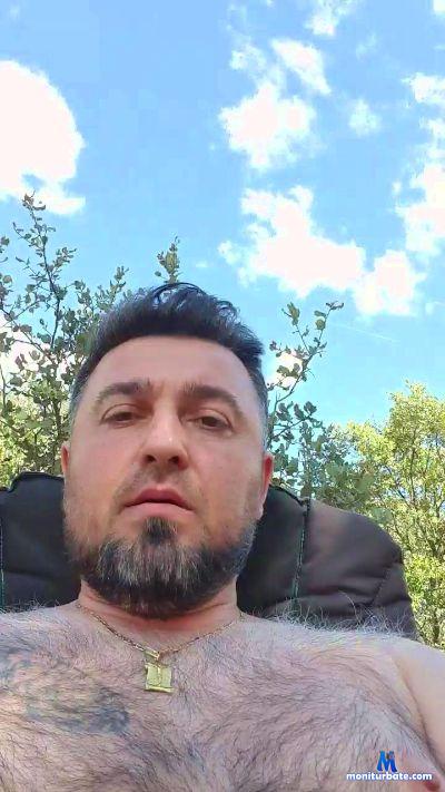 kiss31 cam4 straight performer from Kingdom of Spain  