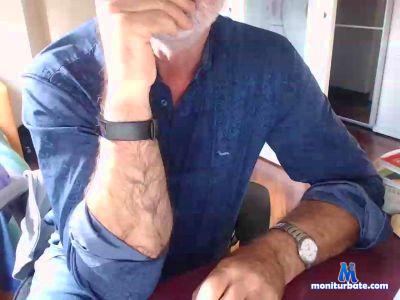 chilly5 cam4 bisexual performer from Republic of Italy  