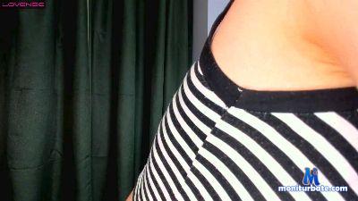 CwenBurgh cam4 bisexual performer from French Republic feet ass cute schoolgirl C2C striptease 
