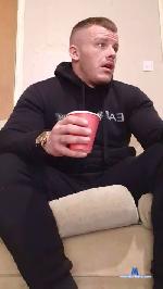 Gymking1 cam4 livecam show performer room profile