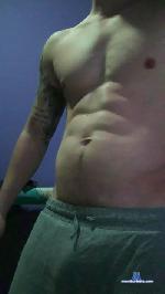 adonnis25 cam4 livecam show performer room profile