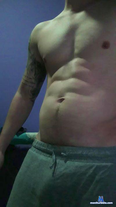adonnis25 cam4 straight performer from Kingdom of Spain  