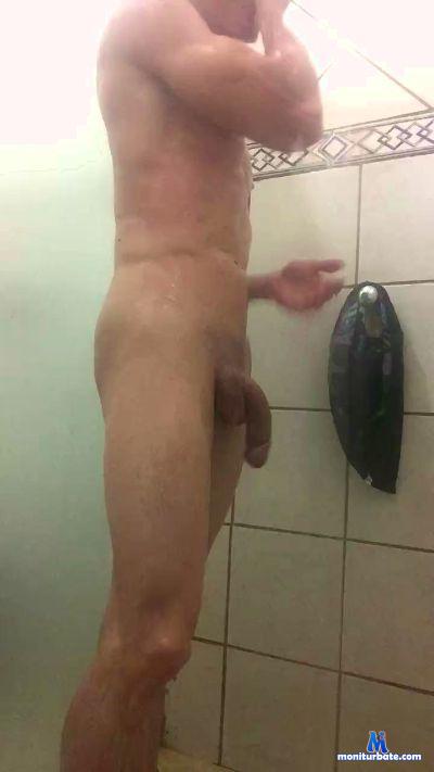 sarandrea5 cam4 straight performer from Republic of Italy  